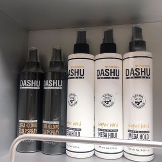 다슈코리아 다슈 포 맨 프리미엄 메가 홀드 슈퍼 스프레이 250ml — 5점을 준 리뷰어가 2021년 5월 올린 사용 사진