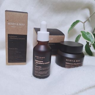마리엔메이  이데베논 블랙베리 보습 크림 + 세럼 — 5점을 준 리뷰어가 2021년 10월 올린 사용 사진