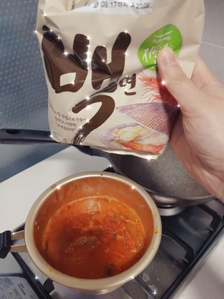[풀무원] 자연은맛있다 정면, 백면, 홍면  세트 — 5점을 준 리뷰어가 2021년 4월 올린 사용 사진
