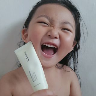 젠바이오 코스메틱스 젠바이오수딩크림]   가려운 피부 & 아토피 원픽 크림 — 5점을 준 리뷰어가 2022년 7월 올린 사용 사진