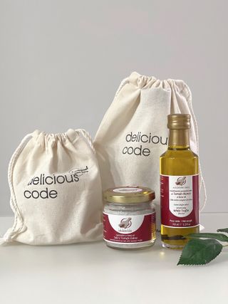 [딜리셔스코드] 타르투피 알레산드로 로시 트러플 소금 100g +트러플 오일 100ml set — 5점을 준 리뷰어가 2022년 5월 올린 사용 사진