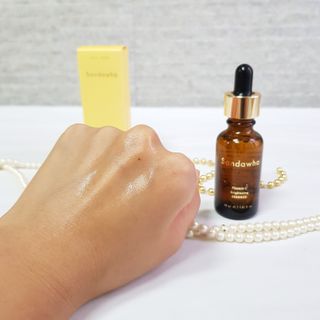 스킨큐어 산다화 비타민c 화이트닝 에센스 30ml — 5점을 준 리뷰어가 2021년 8월 올린 사용 사진