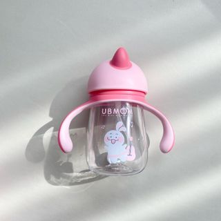유비맘 트라이탄 코니빨대컵_컬러 랜덤 발송 — 4.5점을 준 리뷰어가 2021년 3월 올린 사용 사진