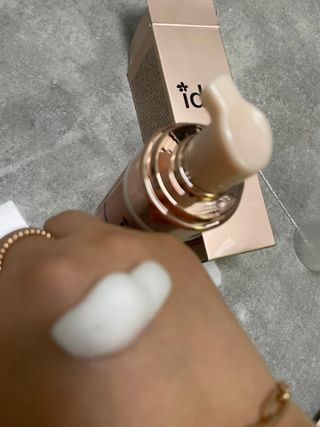아이디플라코스메틱 아이디 브이로직 마이너스 필링 토너 110ml — 3.5점을 준 리뷰어가 2022년 1월 올린 사용 사진