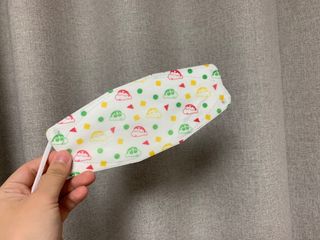 [숨그림]  덴탈마스크 짱구 우리아이 그리고 내가 쓰는 믿을수있는 케릭터 마스크  16종 — 4점을 준 리뷰어가 2021년 10월 올린 사용 사진