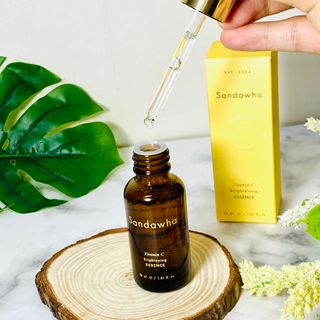 스킨큐어 산다화 비타민c 화이트닝 에센스 30ml — 5점을 준 리뷰어가 2021년 8월 올린 사용 사진