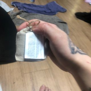 AYU25[아유트웬티파이브]다마스크로즈워터 베이스 천연 수분 촉촉 크림 — 5점을 준 리뷰어가 2021년 3월 올린 사용 사진