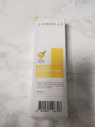 랑벨 비타 에너지 잡티 크림 75ml (피부 속 기미완화크림) — 5점을 준 리뷰어가 2022년 6월 올린 사용 사진
