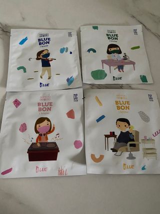 [블루 본 아이노우] 유아용 컬러마스크 40 PCS SET 2중 택 1 — 5점을 준 리뷰어가 2021년 4월 올린 사용 사진
