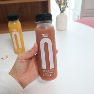 BLENDY'S 핑크 스무디+블론디 스무디 — 5점을 준 리뷰어가 2021년 12월 올린 사용 사진