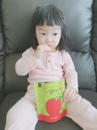 아비삭과일칩 5종 /딸기,사과,배,귤,무화과 5종 — 5점을 준 리뷰어가 2021년 4월 올린 사용 사진