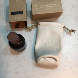 유쏘풀 익스프레 드 퍼퓸 50ml 4종  [세인트 모리츠] [베리섹시] [상탈 세콰이아] [엠포리아 코튼] 중 택 1 — 3점을 준 리뷰어가 2022년 3월 올린 사용 사진