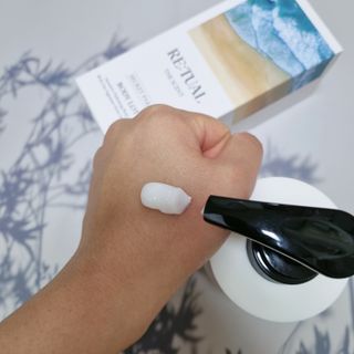 레츄얼 더 센트 바디로션 시크릿 파라다이스(500ml) — 5점을 준 리뷰어가 2022년 10월 올린 사용 사진
