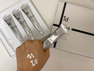 아이디플라코스메틱 아이디 브이로직 플러스 크림 15ml X 4EA — 5점을 준 리뷰어가 2022년 1월 올린 사용 사진