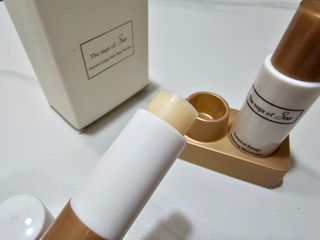 더사가오브수 [사가수] 효혜윤 보태니컬 에너지 에센스인로션 20ml /아이포올 스틱 3g — 5점을 준 리뷰어가 2023년 3월 올린 사용 사진