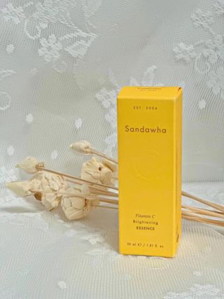스킨큐어 산다화 비타민c 화이트닝 에센스 30ml — 5점을 준 리뷰어가 2023년 10월 올린 사용 사진