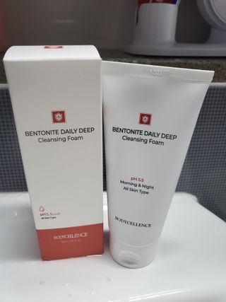 바디셀런스 벤토나이트 데일리 약산성 딥클렌징폼 120ml — 5점을 준 리뷰어가 2021년 12월 올린 사용 사진