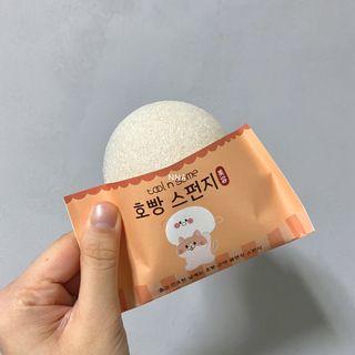 [툴앤썸] 메이크업 브러시로 바르고 호빵 스펀지로 클렌징하는 A-Z 뷰티툴 5종 — 5점을 준 리뷰어가 2021년 1월 올린 사용 사진