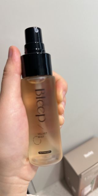 [쿠팡] 블립 수분 알로에 페이스 얼굴 진정 앰플 안개분사 미스트 스프레이 세럼, 50ml, 1개 — 5점을 준 리뷰어가 2024년 11월 올린 사용 사진