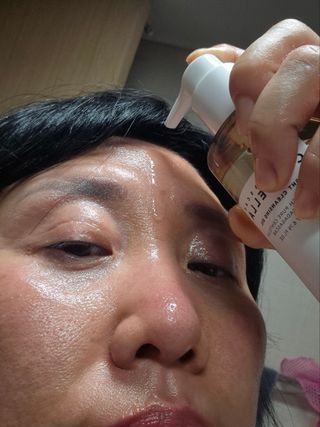 스킨1004 [SKIN1004] 마다가스카르 센텔라 라이트 클렌징 오일 200ml — 5점을 준 리뷰어가 2024년 8월 올린 사용 사진