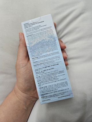 [스킨1004] 마다가스카르 센텔라 히알루-시카 워터핏 선세럼 50ml — 5점을 준 리뷰어가 2024년 5월 올린 사용 사진