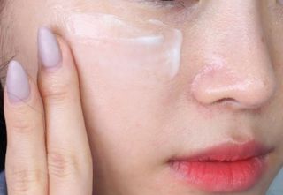 비프리코스메틱 뉴 프레쉬 크림 80ml — 5점을 준 리뷰어가 2023년 2월 올린 사용 사진