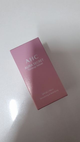 AHC 아우라 시크릿 톤업 벨벳 — 4.5점을 준 리뷰어가 2021년 4월 올린 사용 사진