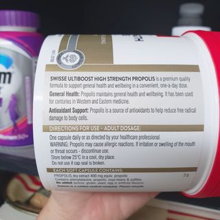 Swisse 스위스 고함량 프로폴리스 2,000mg 210정 — 5점을 준 리뷰어가 2021년 11월 올린 사용 사진