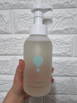 아미퓨어 [라이브] 피부장벽 강화를 위한 머랭 버블 클렌저 천연계면활성제로 온가족 사용가능 — 5점을 준 리뷰어가 2021년 6월 올린 사용 사진