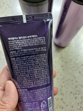 헤어플러스 컬러본드 샴푸300+트리트먼트300+에센스95 — 5점을 준 리뷰어가 2021년 3월 올린 사용 사진