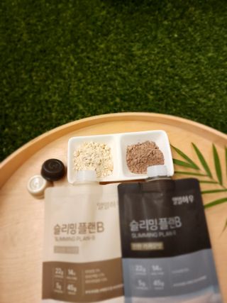 일일하우 슬리밍 플랜B 고소한 귀리맛, 진한 카카오맛 (체중조절식) — 5점을 준 리뷰어가 2023년 6월 올린 사용 사진