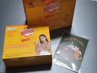 광동제약 [광동] 비타500데일리스틱 70포X2개 + 뚱랑이엽서 + 쇼핑백 증정 — 5점을 준 리뷰어가 2022년 1월 올린 사용 사진