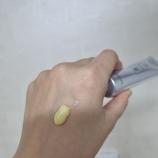 라이브용 [NEW_버진팜스 깨죽크림] 쓱- 바르면 잡티가 사라지는 광/톤/결 비타민크림 — 4.5점을 준 리뷰어가 2021년 11월 올린 사용 사진