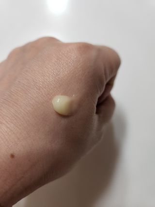 랑벨 비타 에너지 잡티 크림 75ml (피부 속 기미완화크림) — 5점을 준 리뷰어가 2022년 5월 올린 사용 사진