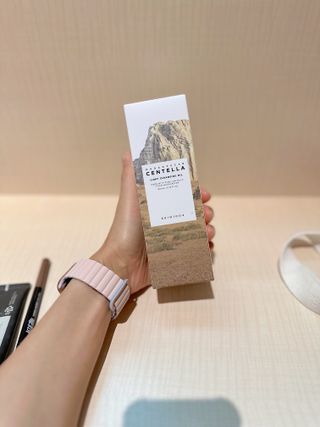 스킨1004 [SKIN1004] 마다가스카르 센텔라 라이트 클렌징 오일 200ml — 5점을 준 리뷰어가 2024년 7월 올린 사용 사진