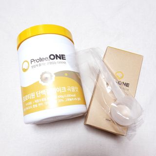 프로티원 단백질쉐이크 곡물맛 2주분 1통+보틀 — 5점을 준 리뷰어가 2021년 3월 올린 사용 사진