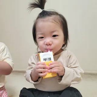 메디웰 페디아드링크 미니 바나나맛 — 5점을 준 리뷰어가 2022년 8월 올린 사용 사진