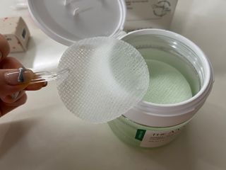 디에이브 더마-테카 바이옴 카밍패드 60매 — 5점을 준 리뷰어가 2022년 11월 올린 사용 사진