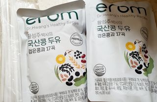 이롬 황성주 박사의 국산콩 두유 검은콩과 17곡 프리미엄 — 5점을 준 리뷰어가 2021년 5월 올린 사용 사진