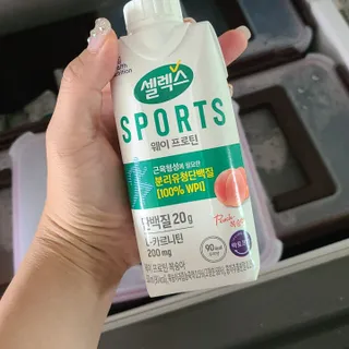 셀렉스스포츠 셀렉스 스포츠 웨이 프로틴 복숭아_ 330ml x 12팩 — 5점을 준 리뷰어가 2021년 8월 올린 사용 사진