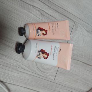 파시 FASCY 高保湿ハンドクリーム40ml+80ml セット — 4점을 준 리뷰어가 2021년 5월 올린 사용 사진