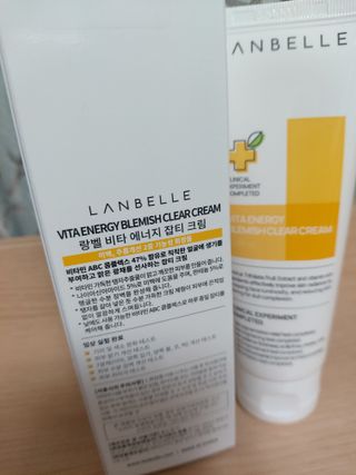 랑벨 비타 에너지 잡티 크림 75ml (피부 속 기미완화크림) — 4점을 준 리뷰어가 2022년 5월 올린 사용 사진