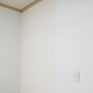 쿠셔니 붙이는 실크단열벽지 50cm x 20m 4olor 중 택1 — 5점을 준 리뷰어가 2022년 1월 올린 사용 사진