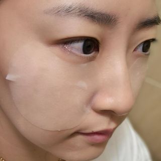 스킨1004 [SKIN1004] 마다가스카르 센텔라 퀵 카밍 패드 70매 130ml — 5점을 준 리뷰어가 2024년 9월 올린 사용 사진