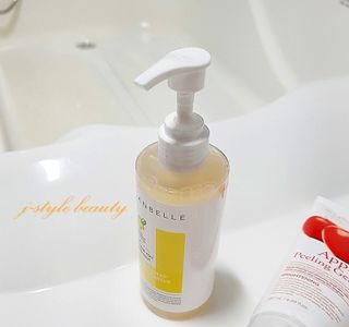 랑벨 내츄럴 딥 포어 클렌저 210ml (저자극 약산성 천연 클렌징 젤) — 5점을 준 리뷰어가 2022년 10월 올린 사용 사진