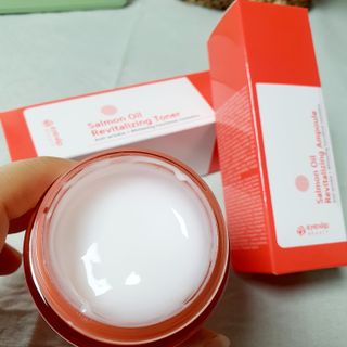 아이앤립 / EYENLIP 아이앤립 연어오일 리바이탈라이징 토너+앰플+크림 3종 세트 — 4점을 준 리뷰어가 2021년 7월 올린 사용 사진