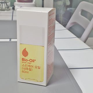 바이오오일 [바이오-오일] 스킨케어 오일 내추럴 60ml — 5점을 준 리뷰어가 2021년 5월 올린 사용 사진