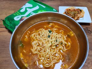 [풀무원] 자연은맛있다 정면, 백면, 홍면  세트 — 5점을 준 리뷰어가 2021년 4월 올린 사용 사진