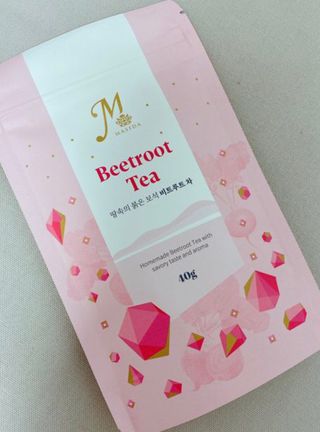 마시다 매혹적인 붉은 빛이 입안 가득히, 비트루트차 — 3.5점을 준 리뷰어가 2021년 3월 올린 사용 사진