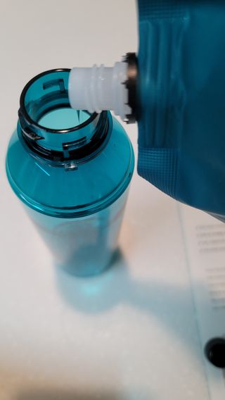 코박 스프레이 살균수  500ml 세트 — 3.5점을 준 리뷰어가 2022년 6월 올린 사용 사진
